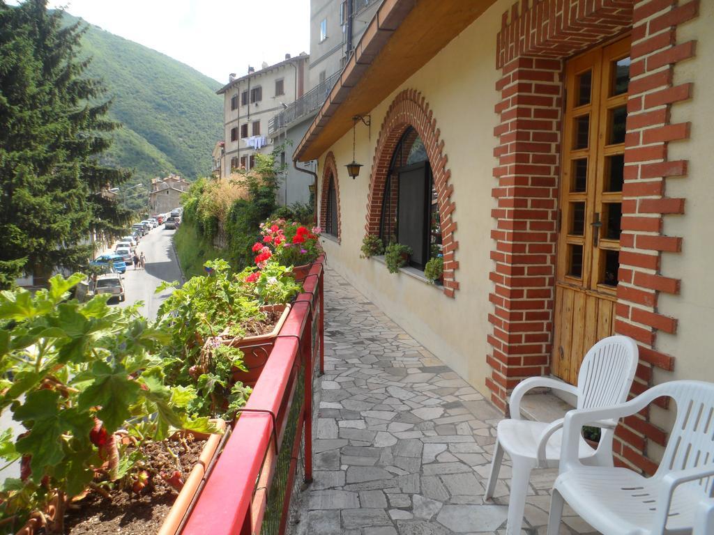 Hotel Grotta Dei Colombi Scanno Exteriér fotografie